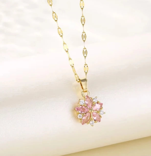 Collier de fleur cristal